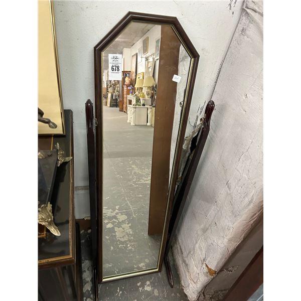 Full Length Vanity Mirror w/Stand