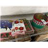 Image 2 : Christmas Tins, Musical Cards