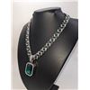 Image 3 : 14 K White Gold Plate Simulated Emerald Pendant Necklace
