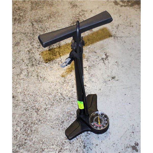 QUALITY DUNLOP AIR PUMP WITH PRESSURE GAUGE