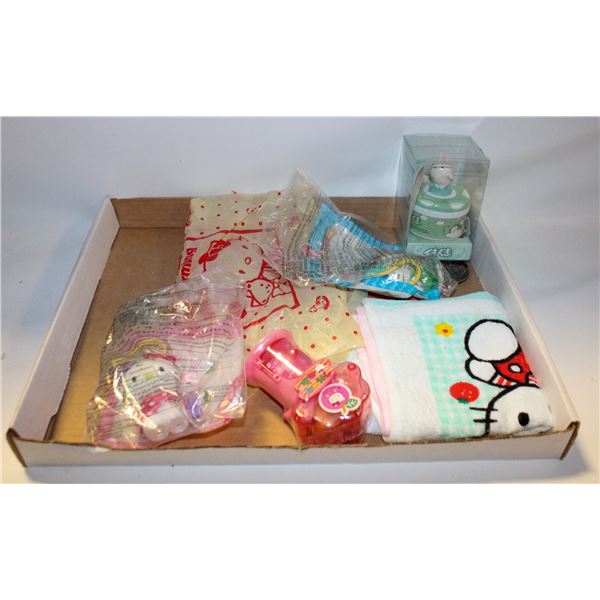 LOT OF VINTAGE HELLO KITTY ITEMS