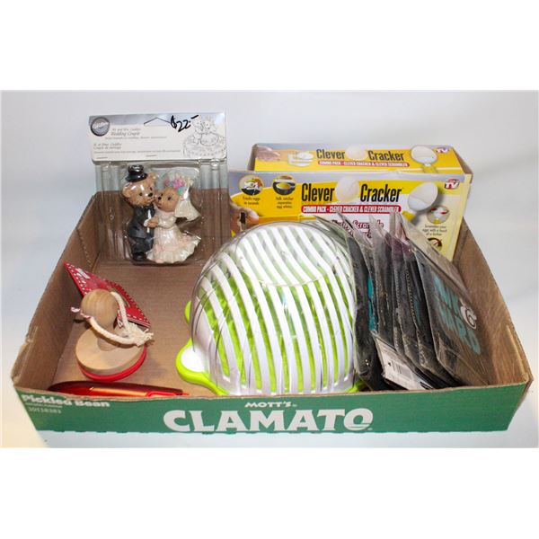 BOX OF KITCHEN ITEMS