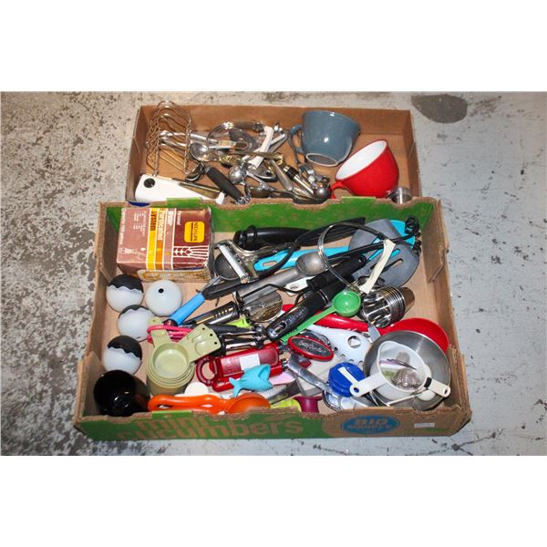 2 FLATS OF ESTATE CUTLERY ETC