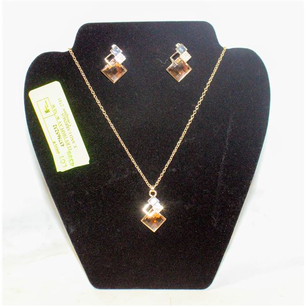 NEW JEWELRY DISPLAY W/ NEW NECKLACE AND EARRINGS