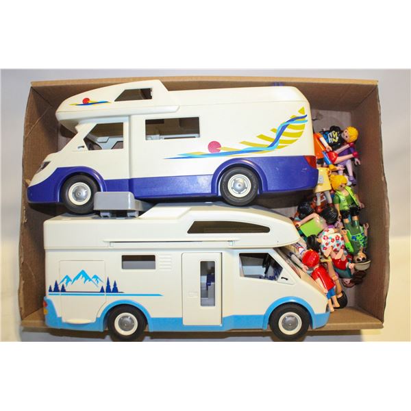 PLAYMOBILE FAMILY CAMPERS, 20 PEOPLE,
