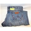 Image 1 : MENS 33X34 WRANGLER BLUE JEANS
