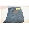 Image 1 : MENS 31X34 WRANGLER BLUE JEANS