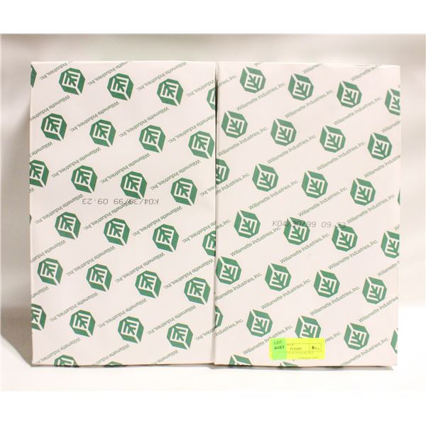 2 REAMS OF 8.5X14 LEGAL SIZE PAPER