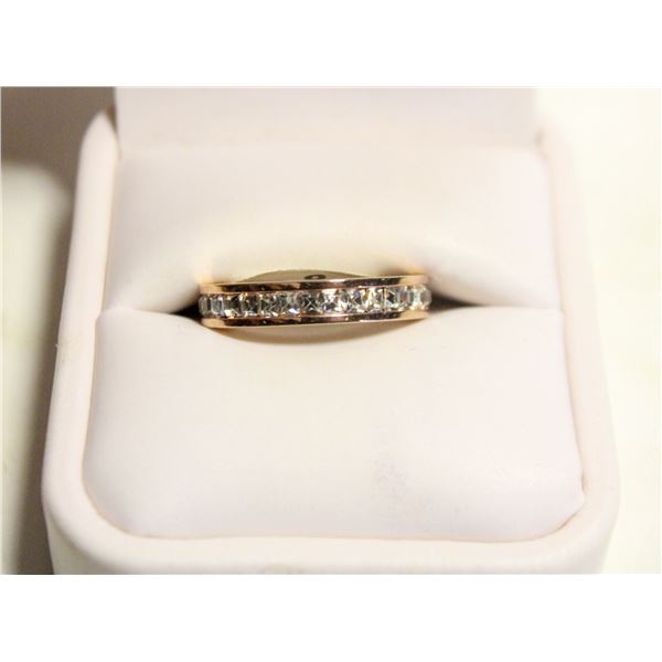 WEDDING BAND CHANNEL SET SIZE 6 RING