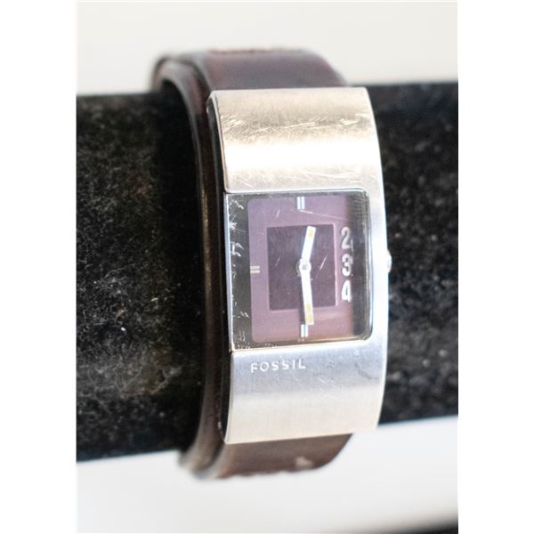 VINTAGE FOSSIL WATCH