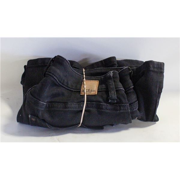WOMEN'S BKE JEANS SIZE 25R