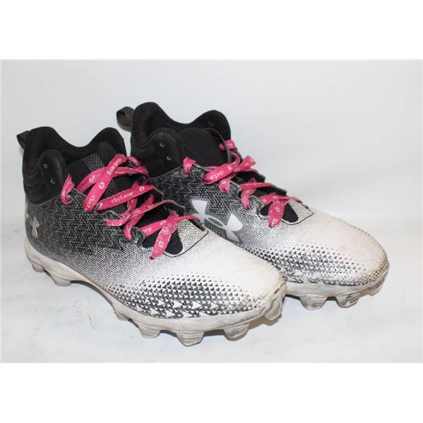 UNDER ARMOUR LADIES SZ 5.5 SPORTS CLEATS