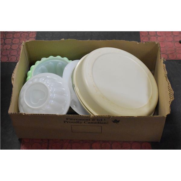TUPPERWARE CONTAINERS AND MOLDS