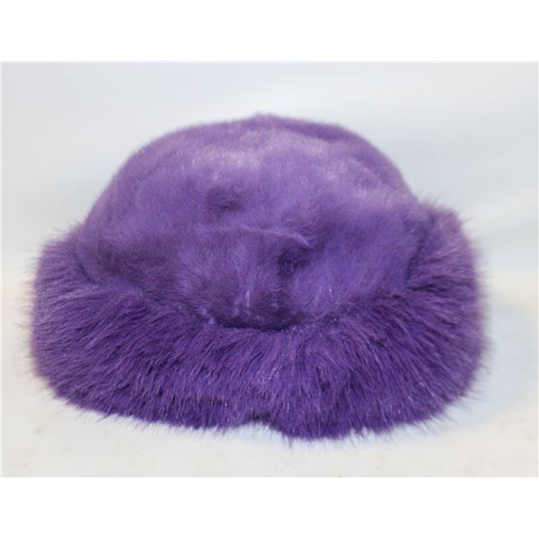 NEW PRINCESS HAT FAUX FUR PURPLE