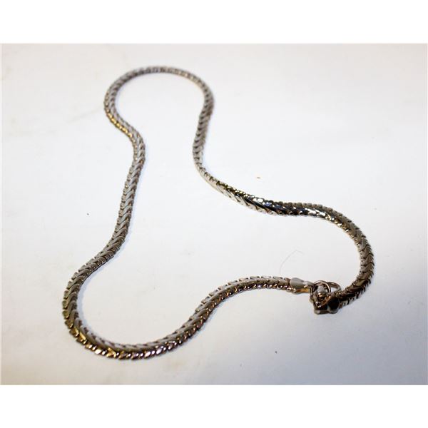 18" SILVER TONE LINK CHAIN