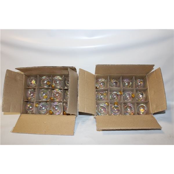 5 BOXES - IRIDESCENT PLASIC BALLS (36)
