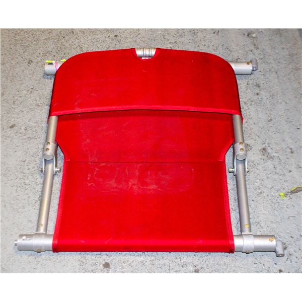 AIRCRAFT SEAT JUMP, TROOP COMMANDER