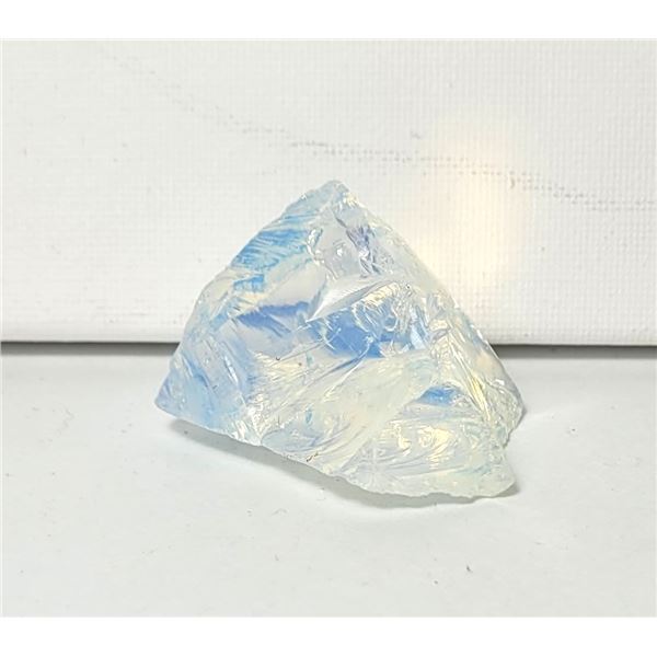 3)  NATURAL ROCK CRYSTAL MINERAL SPECIMEN,