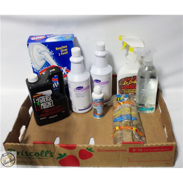 FLAT OF CLEANING SUPPLIES