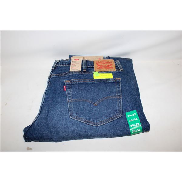 NEW MENS 38X32 LEVIS BLUE JEANS