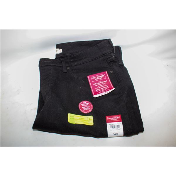 LEVIS NEW LADIES SIZE 14 NEW WITH TAGS-ESTATE