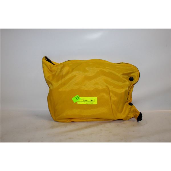 RAIN PANTS WITH SUSPENDERS (IN CASE)