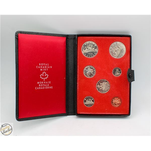 RCM DOUBLE DOLLAR 1972 COIN SET IN CASE