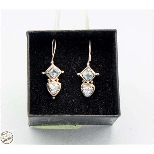 PAIR OF SILVER 925 EARRINGS W/ SQUARE CUT