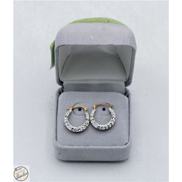 10K STAMPED GOLD EARRINGS WITH CZ 0.74GRAM