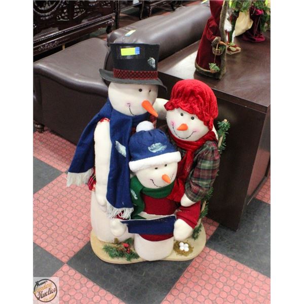 PLUSH CAROLING SNOWMEN- LARGE- 40" TALL