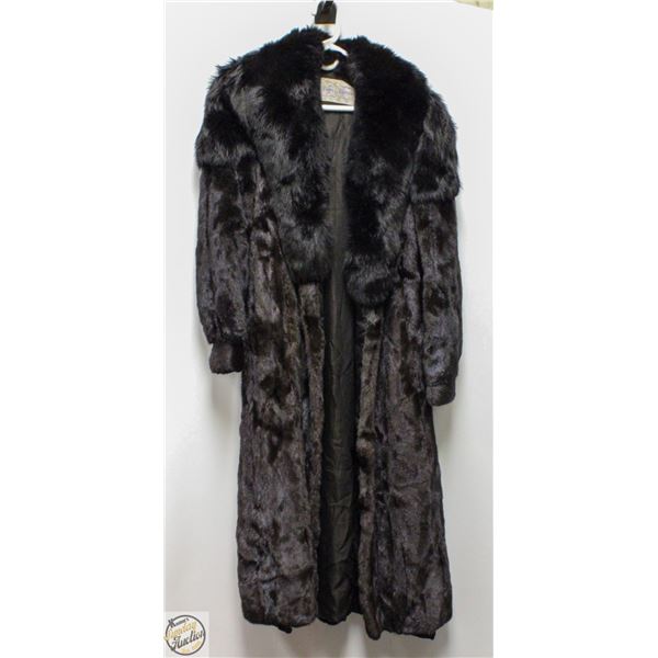 CANADIAN RANCH MINK WITH FOX TRIM