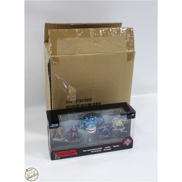 CASE WITH 4 DUNGEONS AND DRAGONS ACTION SETS