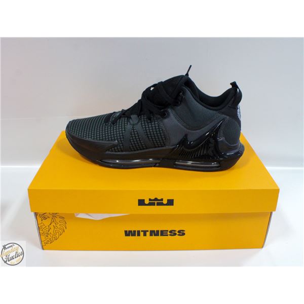 NEW NIKE MEN'S LEBRON WITNESS SIZE 12