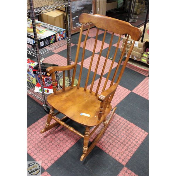 WOODEN ROCKING CHAIR