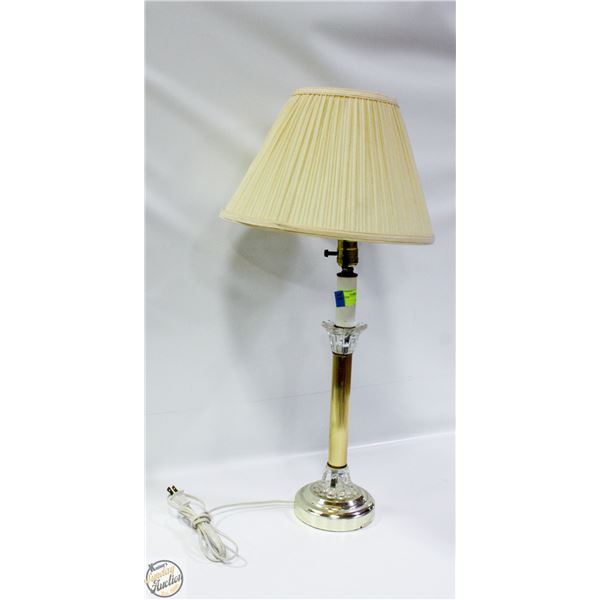 TABLE LAMP