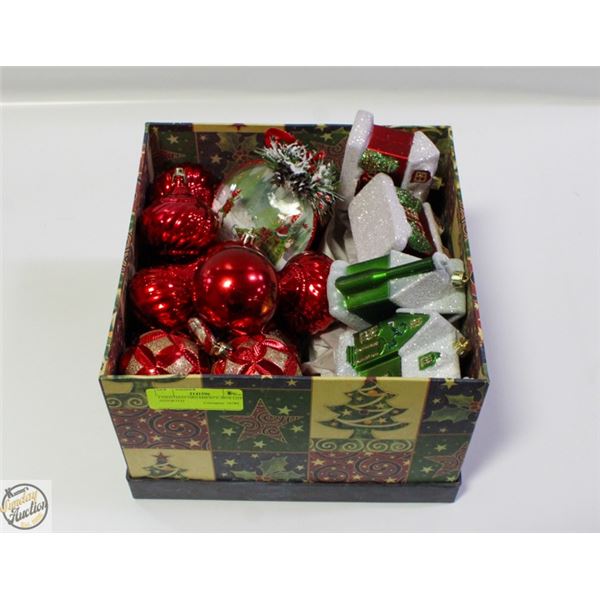 CHRISTMAS ORNAMENTS- BOX LOT ASSORTED