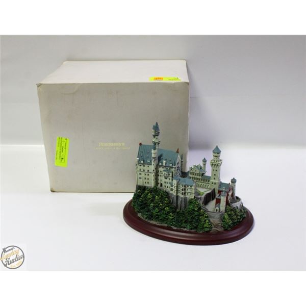 GREAT CASTLES OF THE WORLD LARGE CASTLE