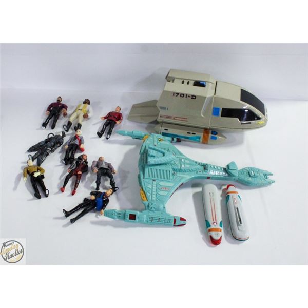 TRAY OF STAR TREK COLLECTIBLES