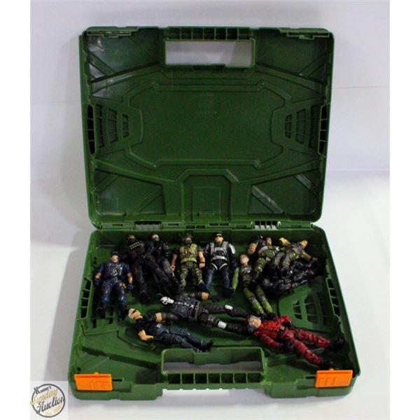 CASE VITH VINTAGE GI JOE FIGURINES