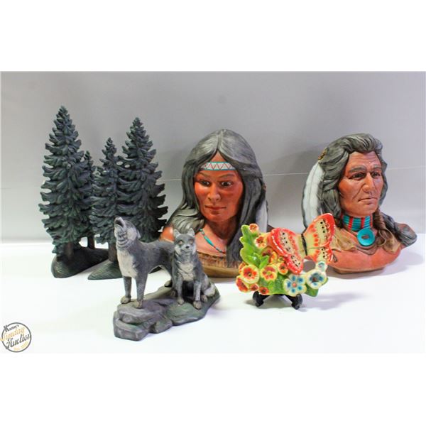 TRAY OF COLLECTIBLE FIGURES