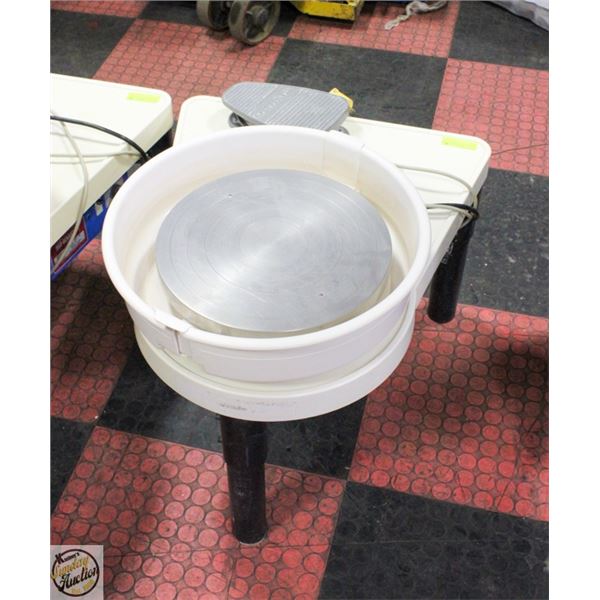 NIDECK-SHIMPO VL-LITE POTTERY WHEEL