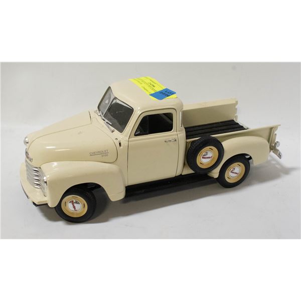 SCALE 1/18 (10.5") 1953 CHEVROLET PICKUP TRUCK