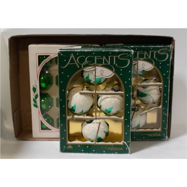 VINTAGE 20 CHRISTMAS BULBS DECORATIONS