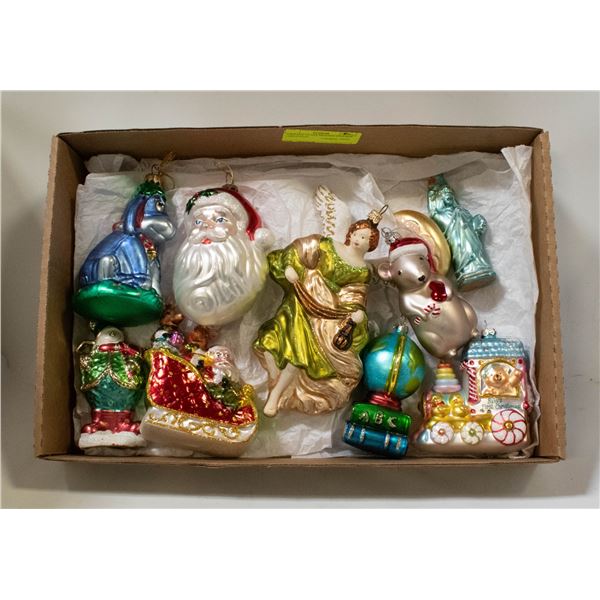 VINTAGE GLASS MOLDED FIGURES CHRISTMAS