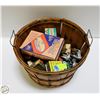 Image 1 : BASKET OF CLEANING SUPPLIES OLD DUTCH;