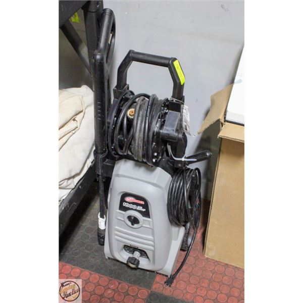 SUNDANCE PRESSURE WASHER 1800 PSI