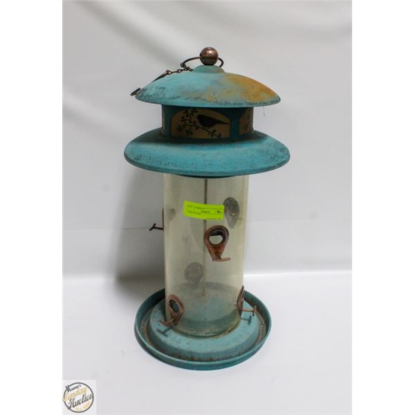 BIRD FEEDER