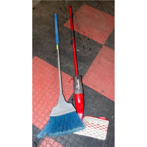 BROOM AND VILEDA MOP