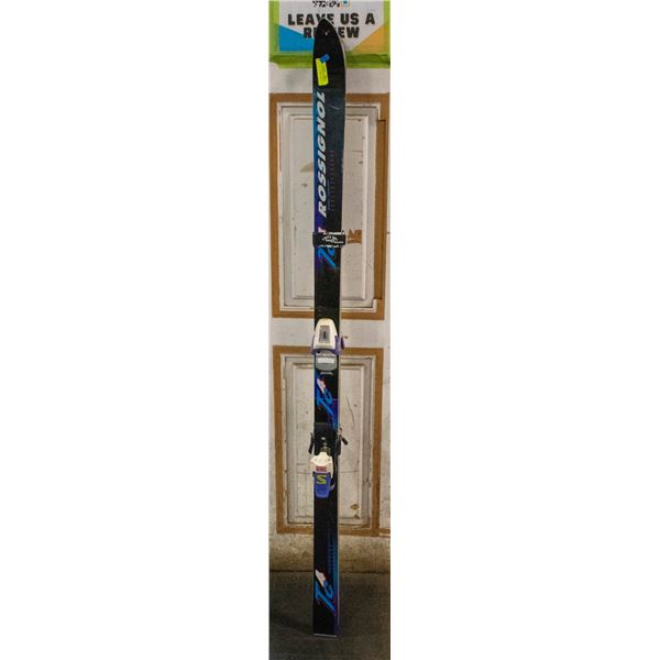 67 INCH DOWNHILL SKIS NO POLES