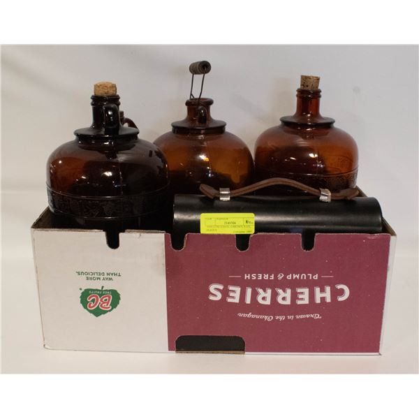 1950 LUNCH BOX, 4 BROWN JUGS, PERFEX